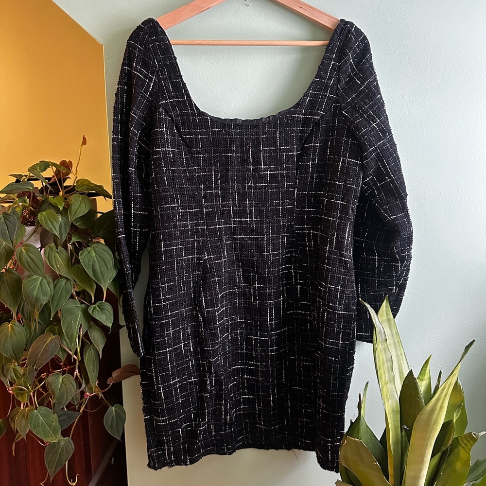 Elegant Black Tweed Dress